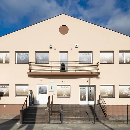 Bubble Es Rendezvenykoezpont 3* Zalaegerszeg