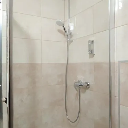 Bubble Es Rendezvenykoezpont 3* Zalaegerszeg