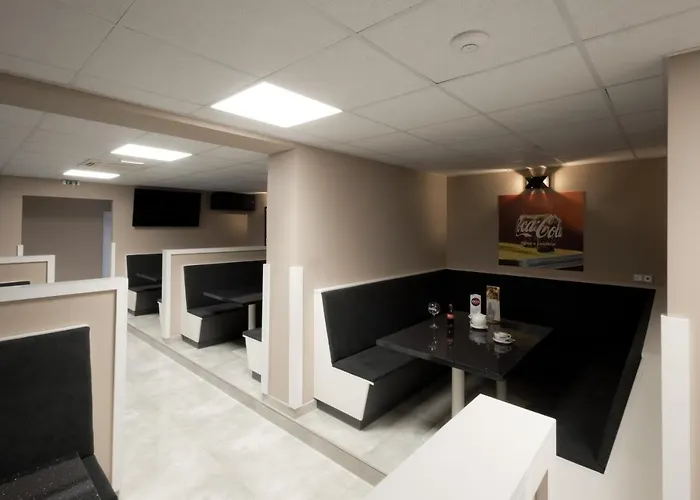 Szálloda Bubble és Rendezvényközpont